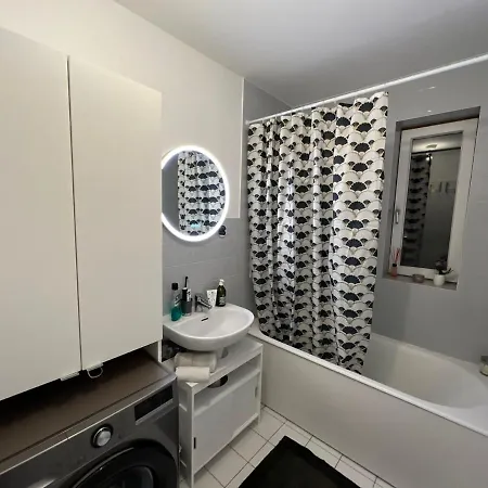 Entire With Terrace Проживание в семье